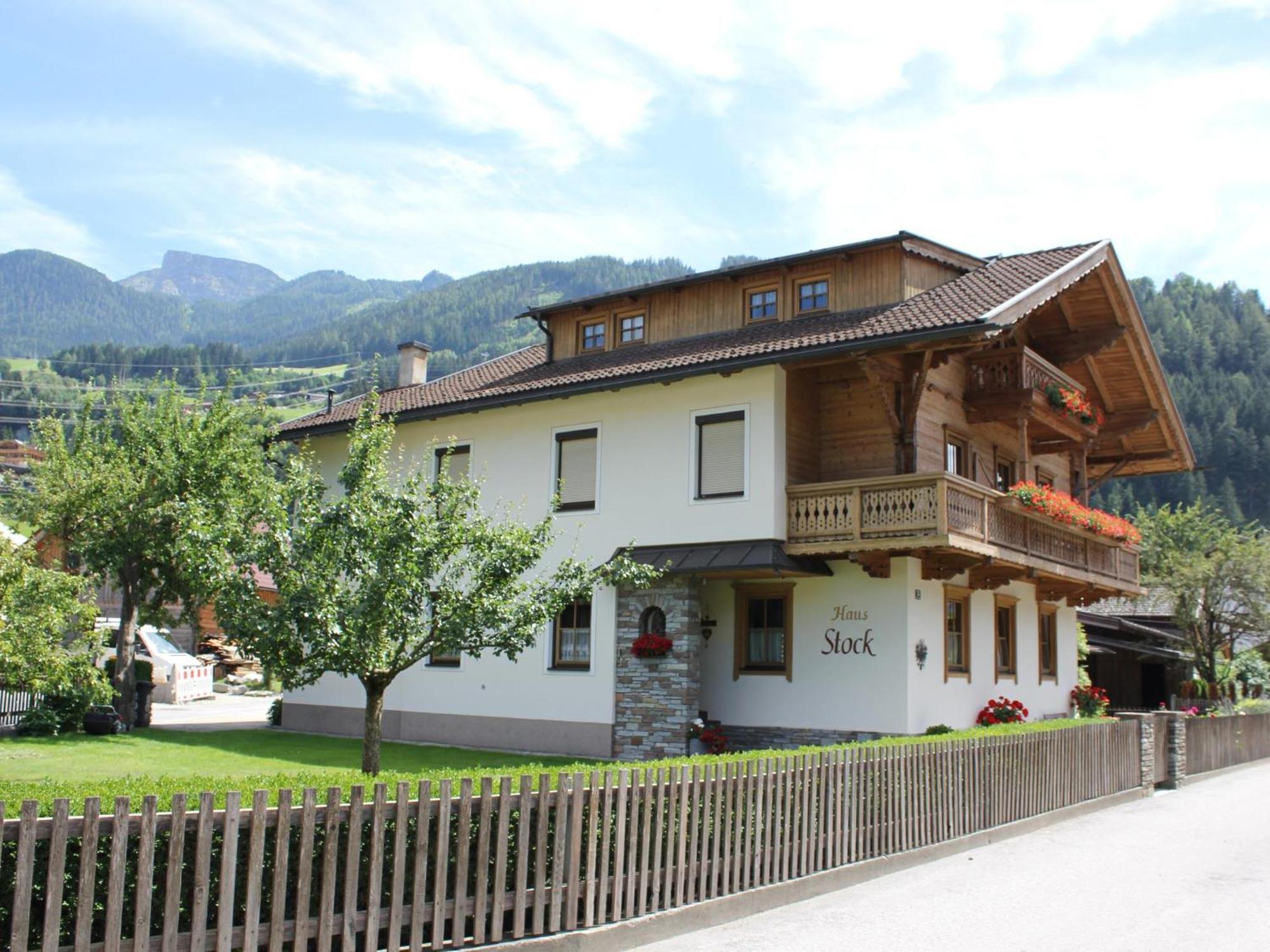 Haus Stock Apartment Zell am Ziller Luaran gambar